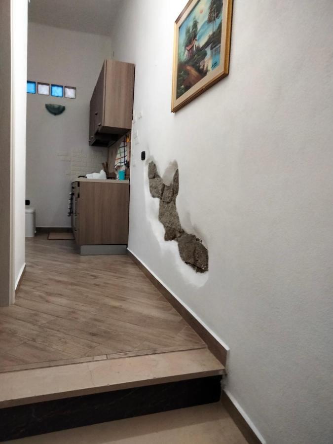 La Casa Di Sara Apartment Nuoro  Luaran gambar