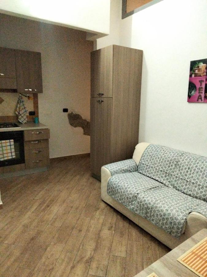 La Casa Di Sara Apartment Nuoro  Luaran gambar